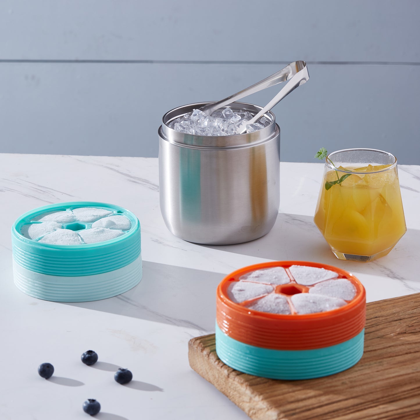 Bac à glaçons et seau de rangement 2 en 1, cube à glace multicouche, moule à glace en silicone réutilisable avec couvercle